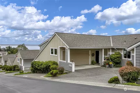 10930 W Villa Monte Dr, Mukilteo, WA 98275