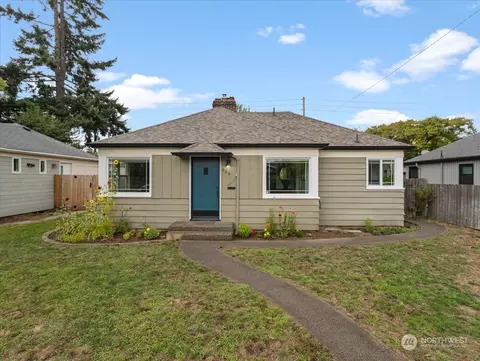 206 W 39th St, Vancouver, WA 98660