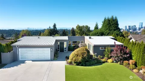 12120 SE 17th Pl, Bellevue, WA 98005