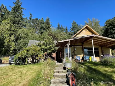 20196 E Stackpole Rd, Mount Vernon, WA 98274