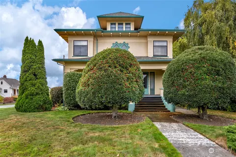 1932 Rucker Ave, Everett, WA 98201 photo 2