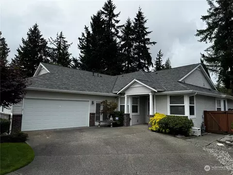 2021 38th St NW, Gig Harbor, WA 98335