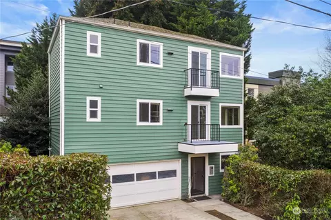 1011 E Mercer St, Seattle, WA 98102