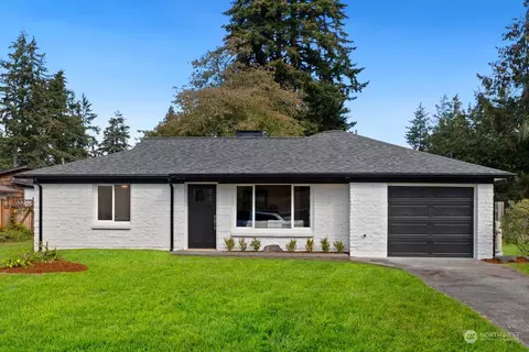 116 N 182nd St, Shoreline, WA 98133