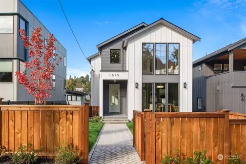 1615 29th Ave, Seattle, WA 98122