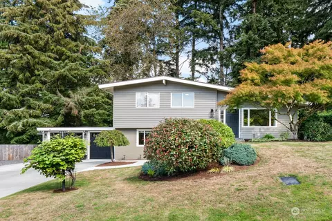 3806 139th Pl SE, Bellevue, WA 98006