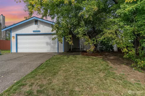 2110 SW 349th Pl, Federal Way, WA 98023