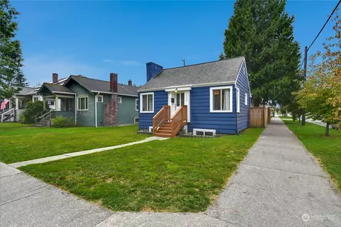 2302 Mcdougall Ave, Everett, WA 98201