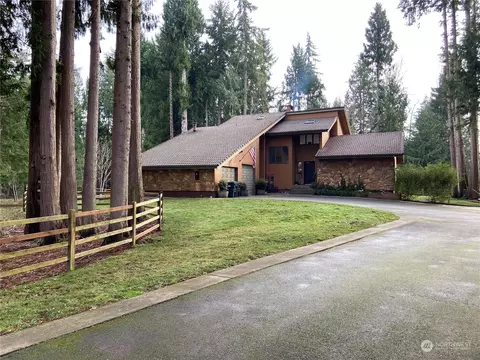 9216 247th St E, Graham, WA 98338