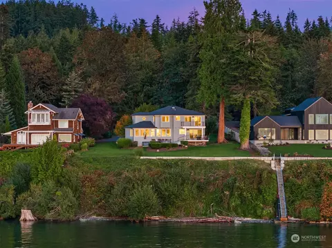 31879 S Bridge Way NE, Poulsbo, WA 98370