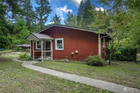 8749 Cullens Rd SE, Yelm, WA 98597