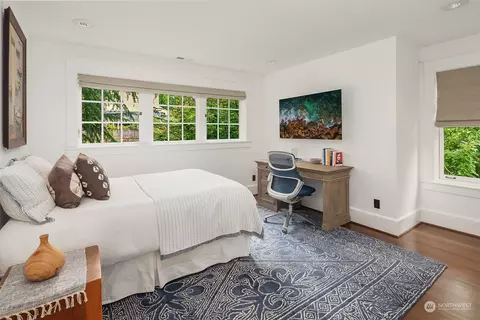 Bedroom - 185 34th Ave E, Seattle, WA 98112 photo 2 of 3