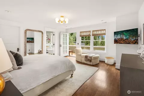 Bedroom - 185 34th Ave E, Seattle, WA 98112 photo 1 of 3
