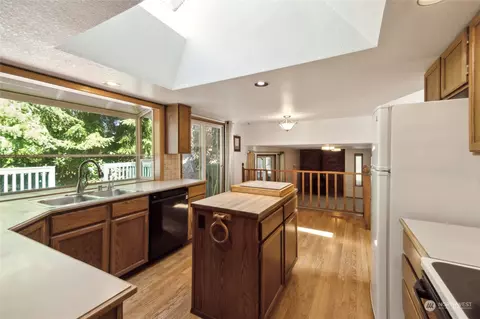 Kitchen - 3113 108th Pl SE, Everett, WA 98208 photo 1 of 4