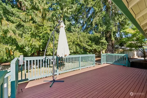 Exterior - 3113 108th Pl SE, Everett, WA 98208 photo 3 of 4