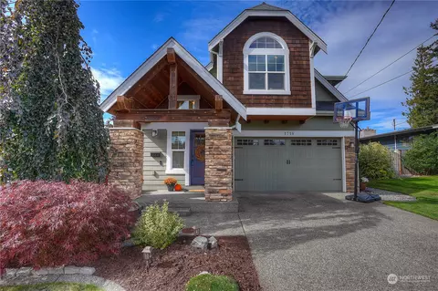 1718 N Lexington St, Tacoma, WA 98406