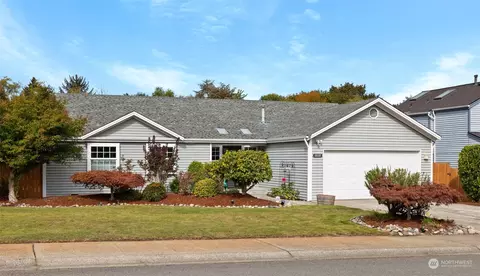 4616 SW 327th St, Federal Way, WA 98023