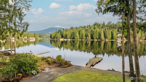 1405 SW Lake Roesiger Rd, Snohomish, WA 98290