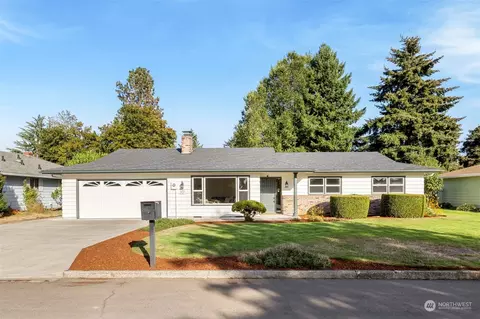 9211 NW 12th Ave, Vancouver, WA 98665