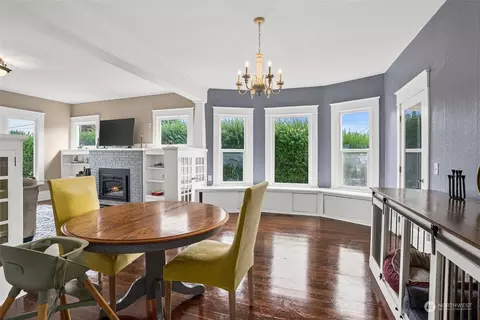 Dining - 1122 Duryea St, Raymond, WA 98577 photo 2 of 2