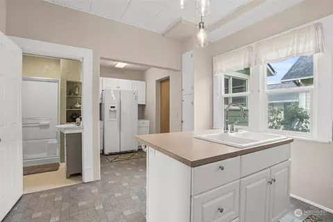 Other - 1122 Duryea St, Raymond, WA 98577 photo 4 of 9
