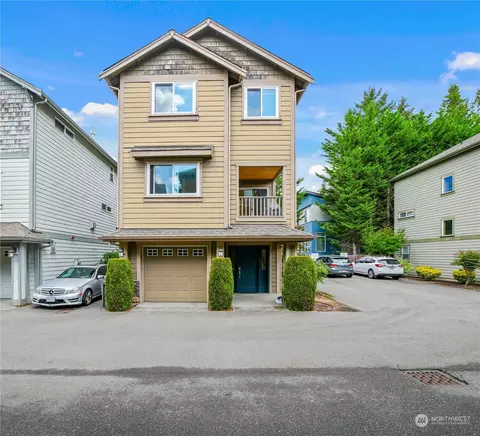 1223 162nd Pl SW #7, Lynnwood, WA 98087