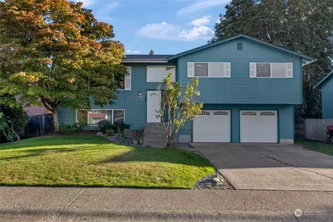Exterior - 304 214th St SW, Bothell, WA 98021 photo 9 of 11