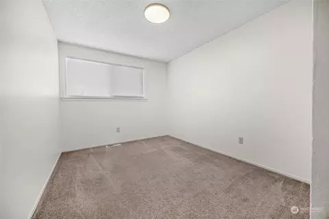 Bedroom - 304 214th St SW, Bothell, WA 98021 photo 4 of 4