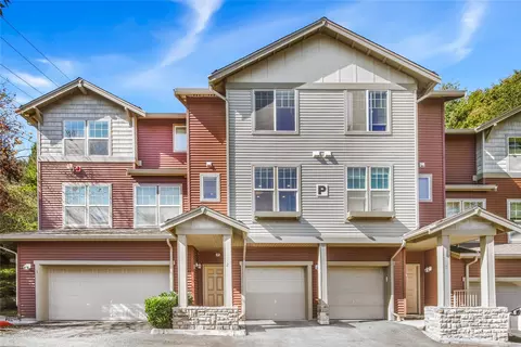 21507 42nd Ave S #P2, Seatac, WA 98198