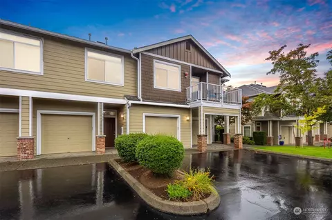 533 241st Ln SE, Sammamish, WA 98074