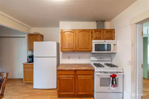 1060 SW Cascade Ave, Chehalis, WA 98532 photo 11