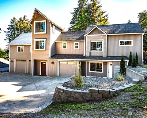 527 17th Ave SE, Olympia, WA 98501
