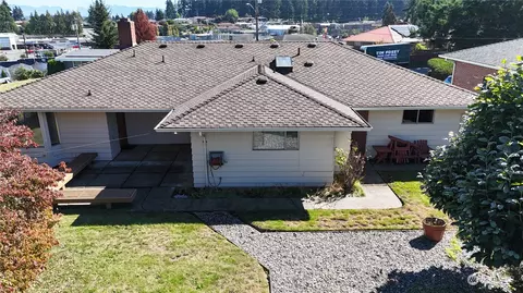 Exterior - 4924 Vesper Dr, Everett, WA 98203 photo 10 of 10