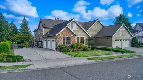 2126 Greenview Ln, Lynden, WA 98264