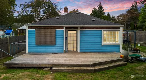 1047 S Oxford St, Tacoma, WA 98465