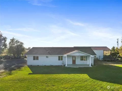 2220 W Sielaff Ln, Othello, WA 99344