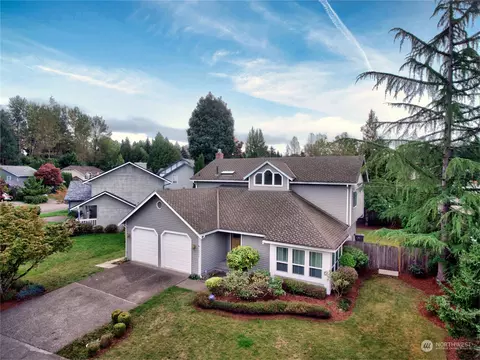 18240 152nd Ave SE, Renton, WA 98058