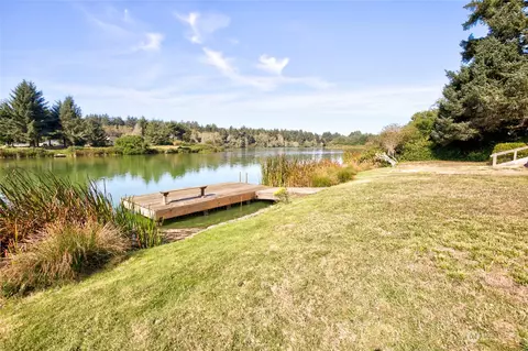 281 Glacier Ct SE, Ocean Shores, WA 98569