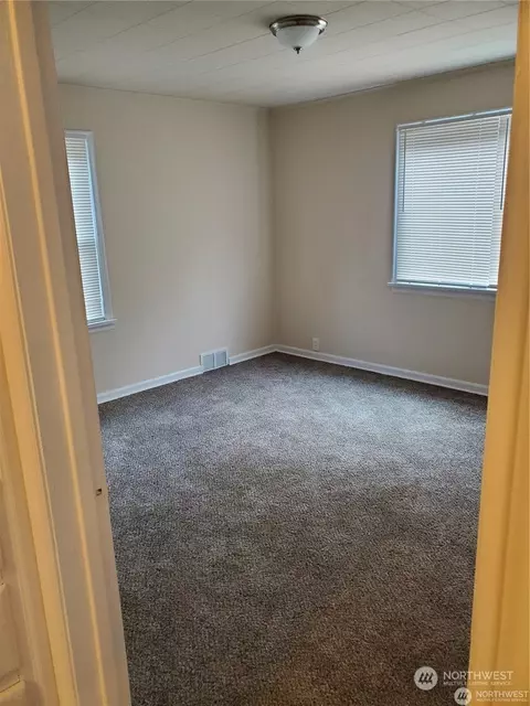 2805 224th St E, Spanaway, WA 98387 photo 9