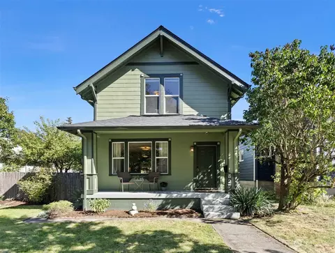 827 S Prospect St, Tacoma, WA 98405