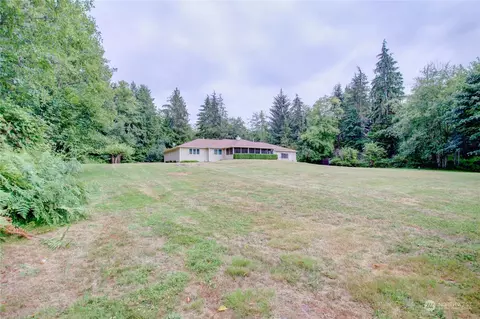 Exterior - 16139 Toad Ln, Bow, WA 98232 photo 7 of 10