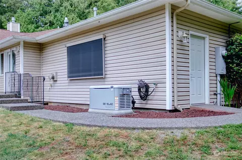Exterior - 16139 Toad Ln, Bow, WA 98232 photo 8 of 10