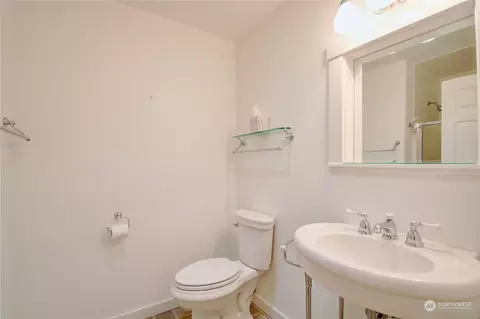 Bath - 16139 Toad Ln, Bow, WA 98232 photo 3 of 3