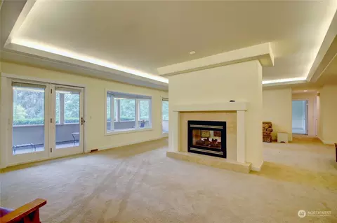 Living - 16139 Toad Ln, Bow, WA 98232 photo 4 of 5