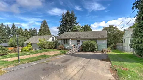 12016 79th Ave S, Seattle, WA 98178