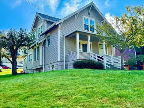 1636 Grant St, Bellingham, WA 98225