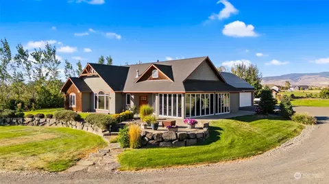 201 Twin Waters Ln, Ellensburg, WA 98926