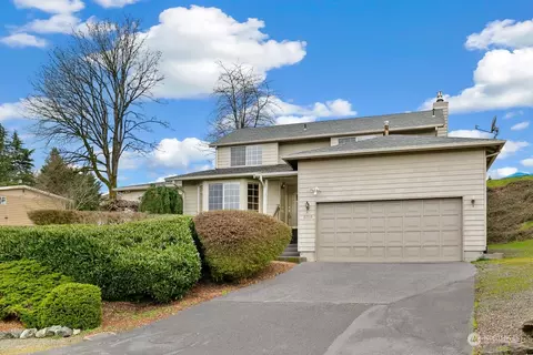 23719 42nd Pl S, Kent, WA 98032
