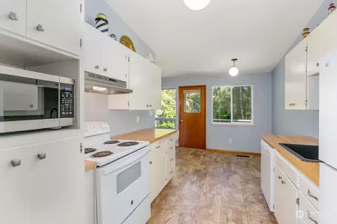 817 Olympic Blvd, Everett, WA 98203 photo 9