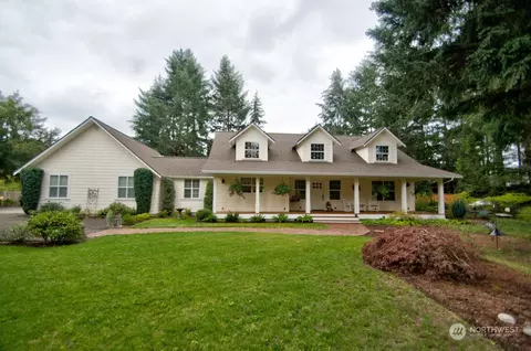 291 E Road Runner Dr, Shelton, WA 98584